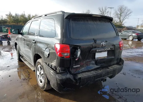 2008 Toyota Sequoia Sr5 4.7L V8 z USA, uszkodzony, nr VIN 5TDBT64A18S000085